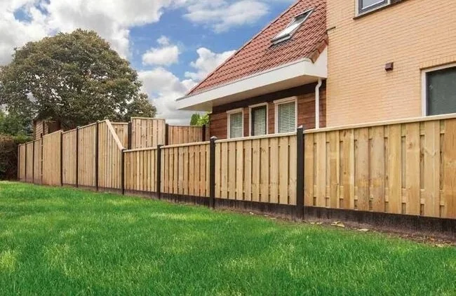 Prachtige schutting geplaatst in Aardenburg